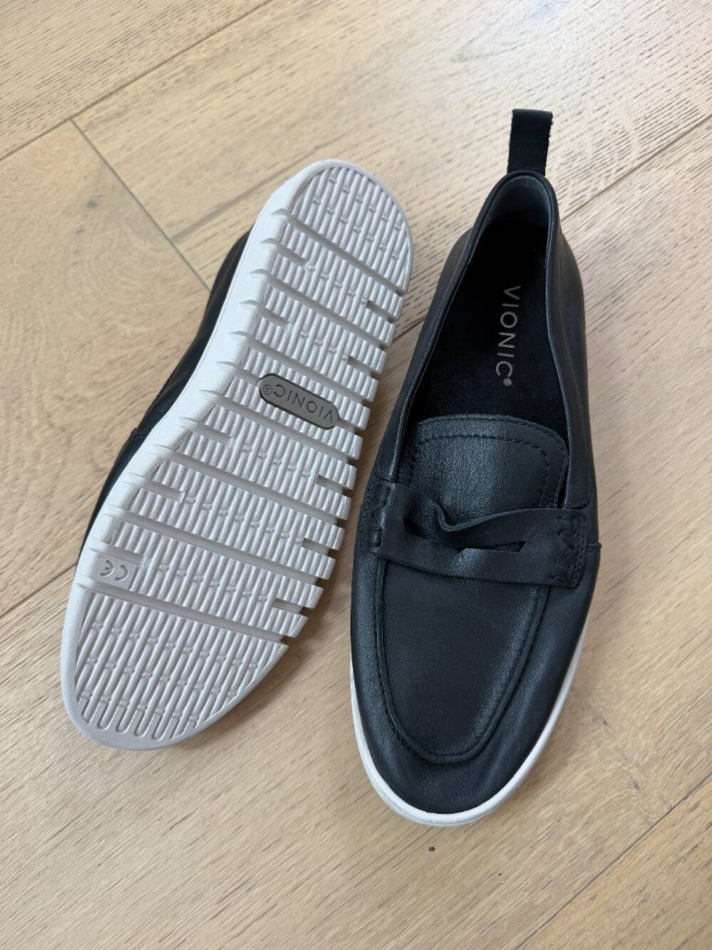Vionic Uptown Loafer in Black - Picture 2 of 2